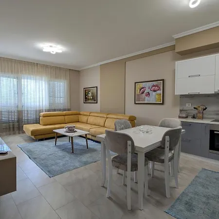 Seaside Family Holiday home *